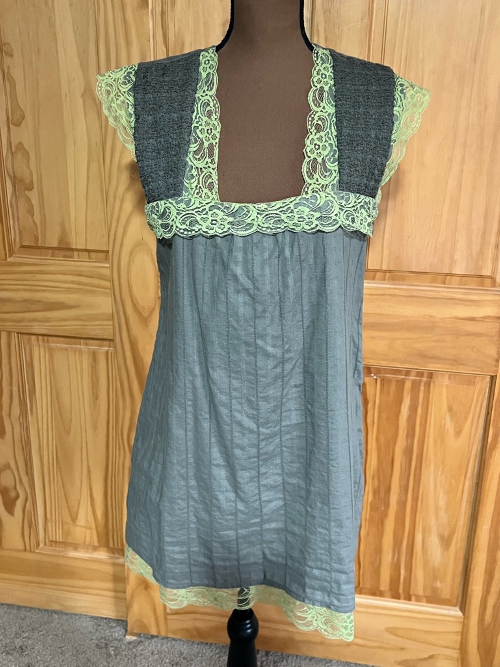 Fossil Olive Gray Tunic with Lime Lace Trim